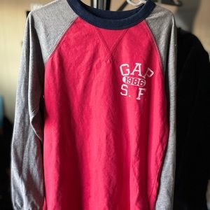 Gap logo long sleeve shirt